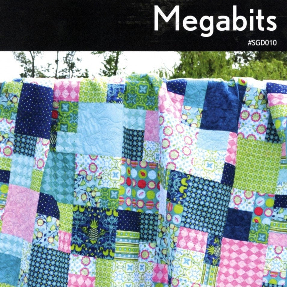 Megabits Quilt Pattern, Swirly Girls Design SGD010, 28 Fat Quarter Friendly Modern Patchwork Scrappy Quilt Pattern, Oversized Throw Quilt