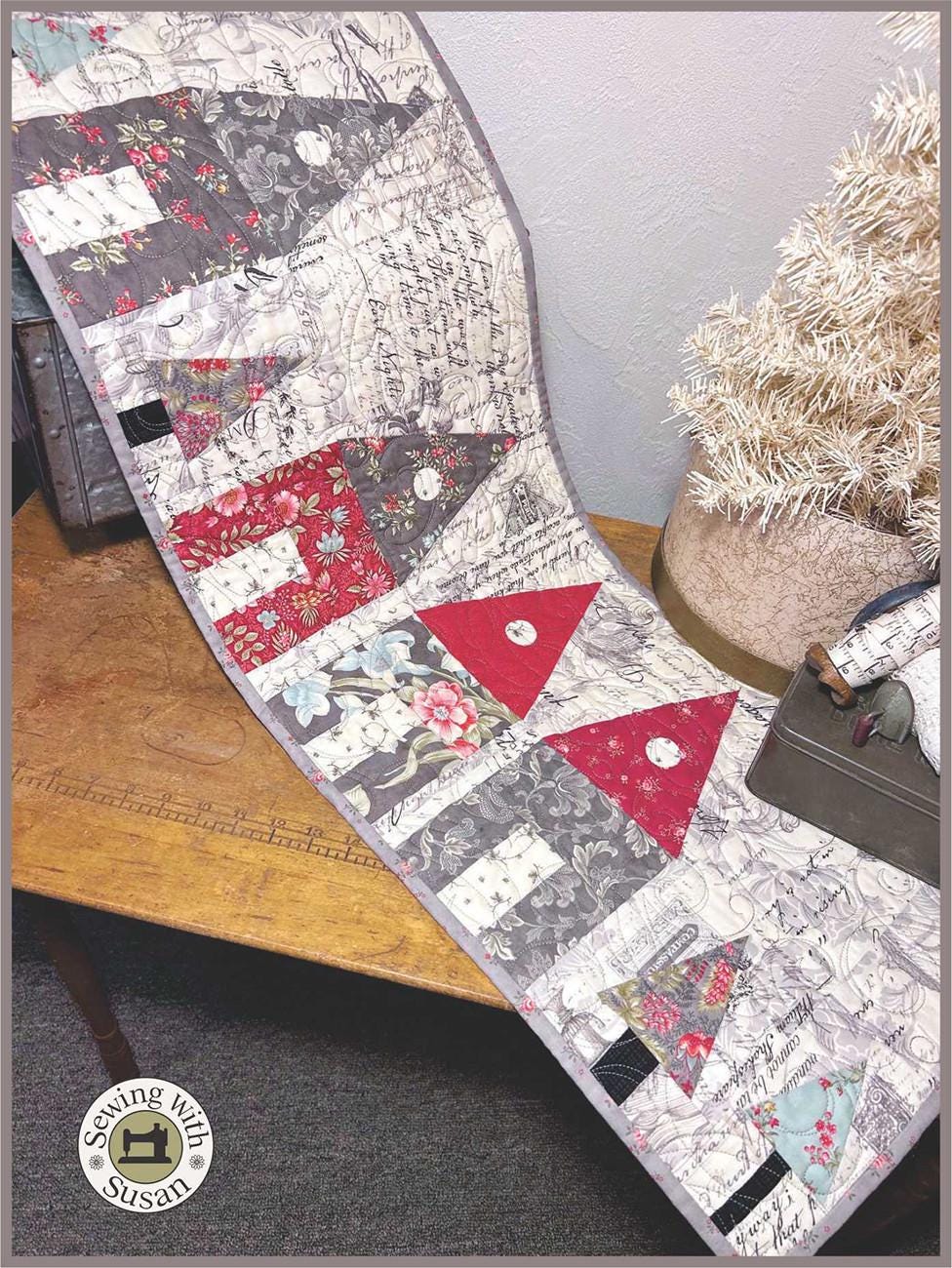 Farmhouse Table Runner Quilt Pattern, Suzn Quilts SUZ347, House Tree Table Runner Pattern, Tiny Little Mini Tree Template Pattern