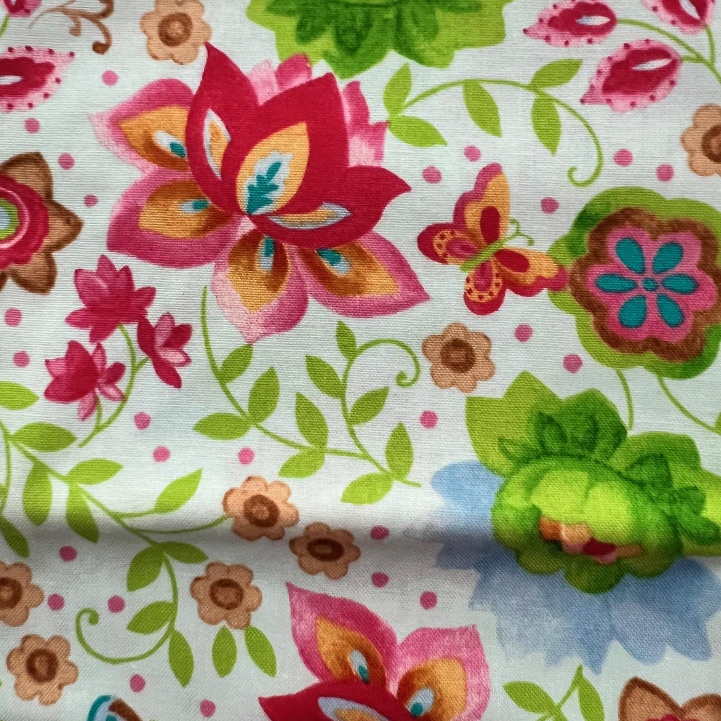 DESTASH Suzette 16 Fat Quarter Bundle, Clotilde 270576, Green Blue Pink Floral Fat Quarters