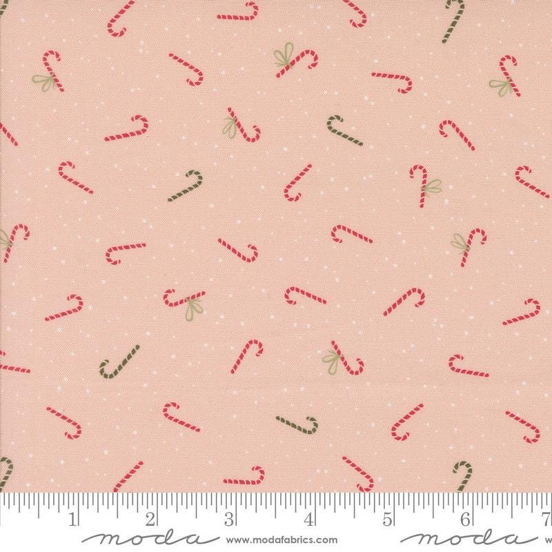 Purrfect Christmas Charm Pack, Moda 39040PP, 5" Precut Christmas Xmas Cats Charm Pack Fabric Squares, Elena Amo