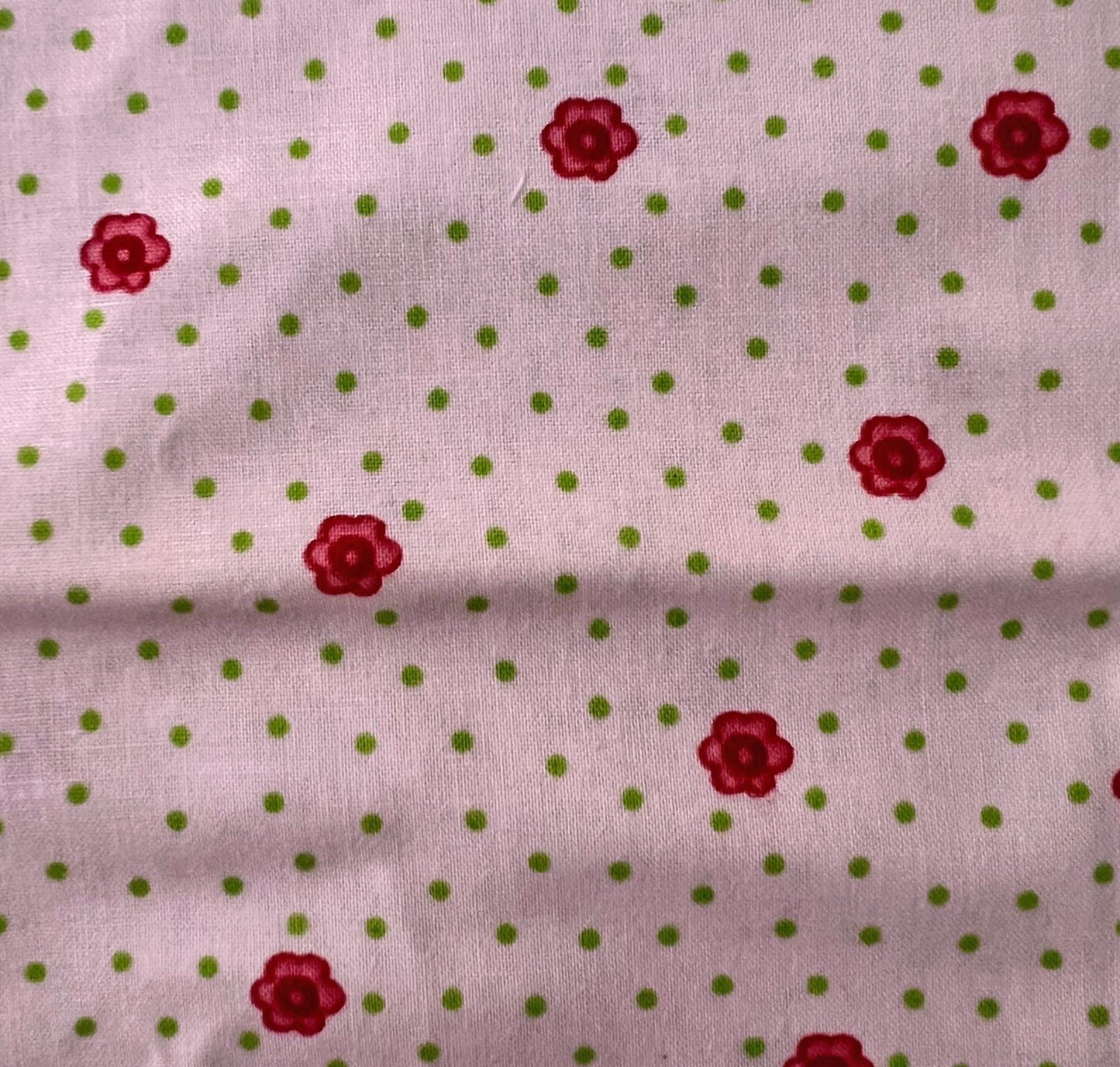 DESTASH Suzette 16 Fat Quarter Bundle, Clotilde 270576, Green Blue Pink Floral Fat Quarters