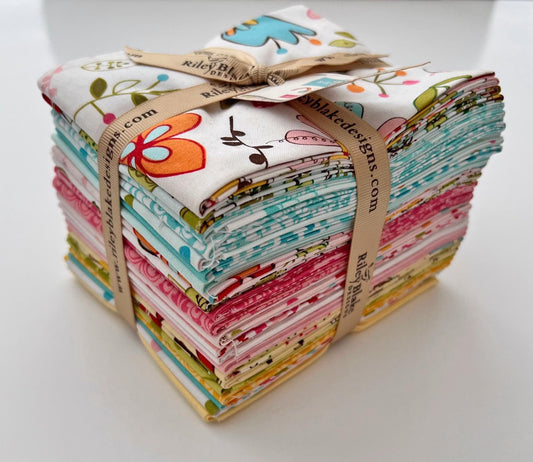DESTASH Sunny Happy Skies 22 Fat Quarter Bundle, Riley Blake FQ-SHS-22, Precut 18 x 22 Whimsical Floral Fabric in Pink Blue Yellow Green