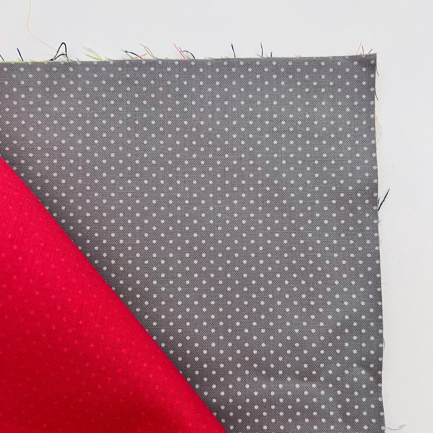 DESTASH Classic Dots Junior 10" Stack, Kit Id 4788, 10" Precut Multicolored Polka Dot Layer Cake Fabric Squares