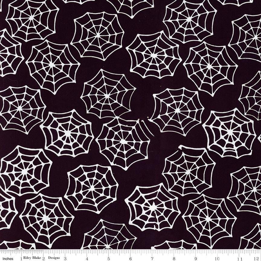 Expressions Batiks - Fright this Way 5" Stacker, Riley Blake 5-23340-42, 5" Precut Halloween Monsters Batik Fabric Squares, Sandy Gervais