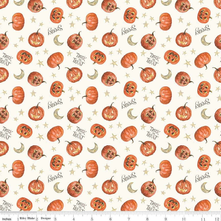 Trick or Treat 10" Stacker, Riley Blake 10-15960-42, 10" Precut Halloween Charm Pack Fabric Squares, Lisa Audit