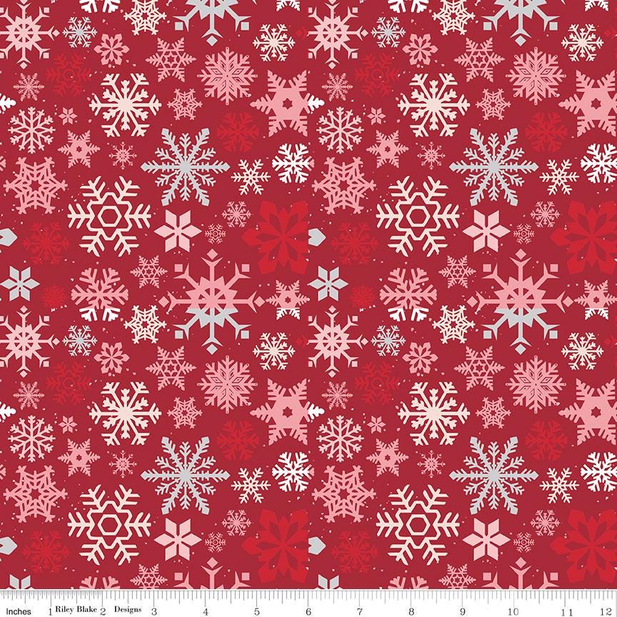 Mistletoe and Holly 5" Stacker, Riley Blake 5-16400-42, 5" Precut Christmas Xmas Floral Fabric Squares, Beverly McCullough
