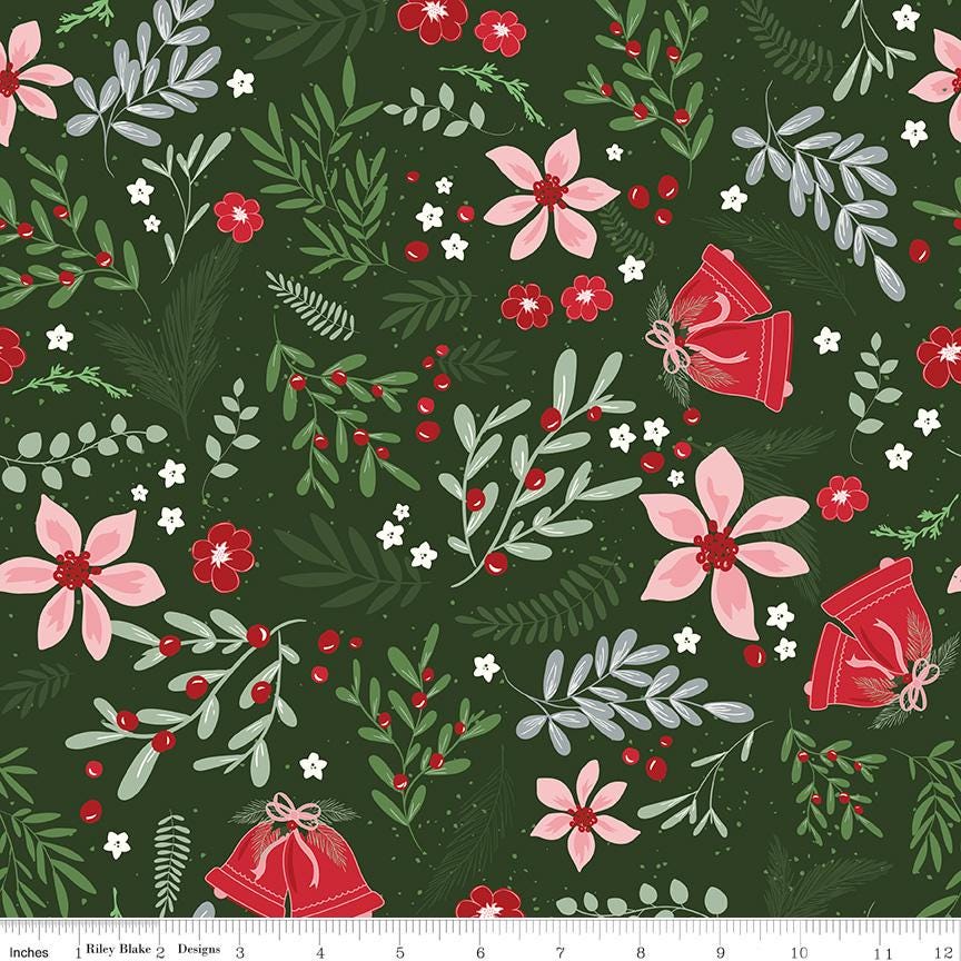 Mistletoe and Holly 5" Stacker, Riley Blake 5-16400-42, 5" Precut Christmas Xmas Floral Fabric Squares, Beverly McCullough