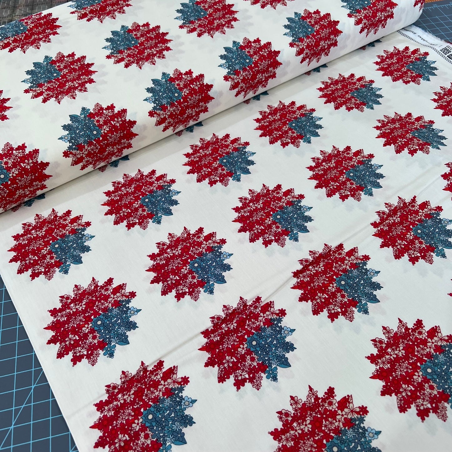 Bloomin' Americana - Red Blue Floral US Flags on Cream Fabric, Art Gallery Fabrics BAM-47113