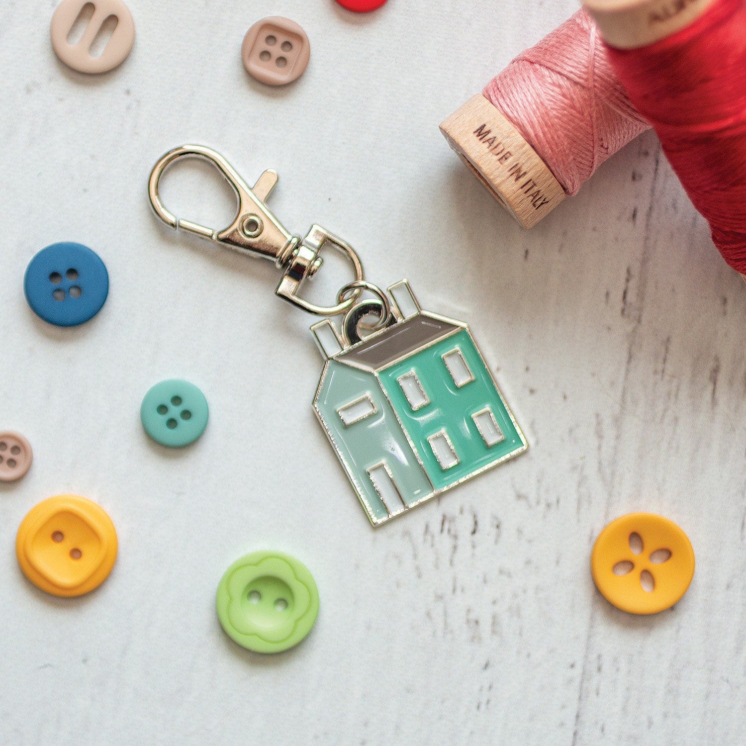 Prim Village House Zipper Pull Keychain Charm, It's Sew Emma ISE839, Sewing Quilting Notions, Home Cottage Enamel Charm Pull, Lori Holt