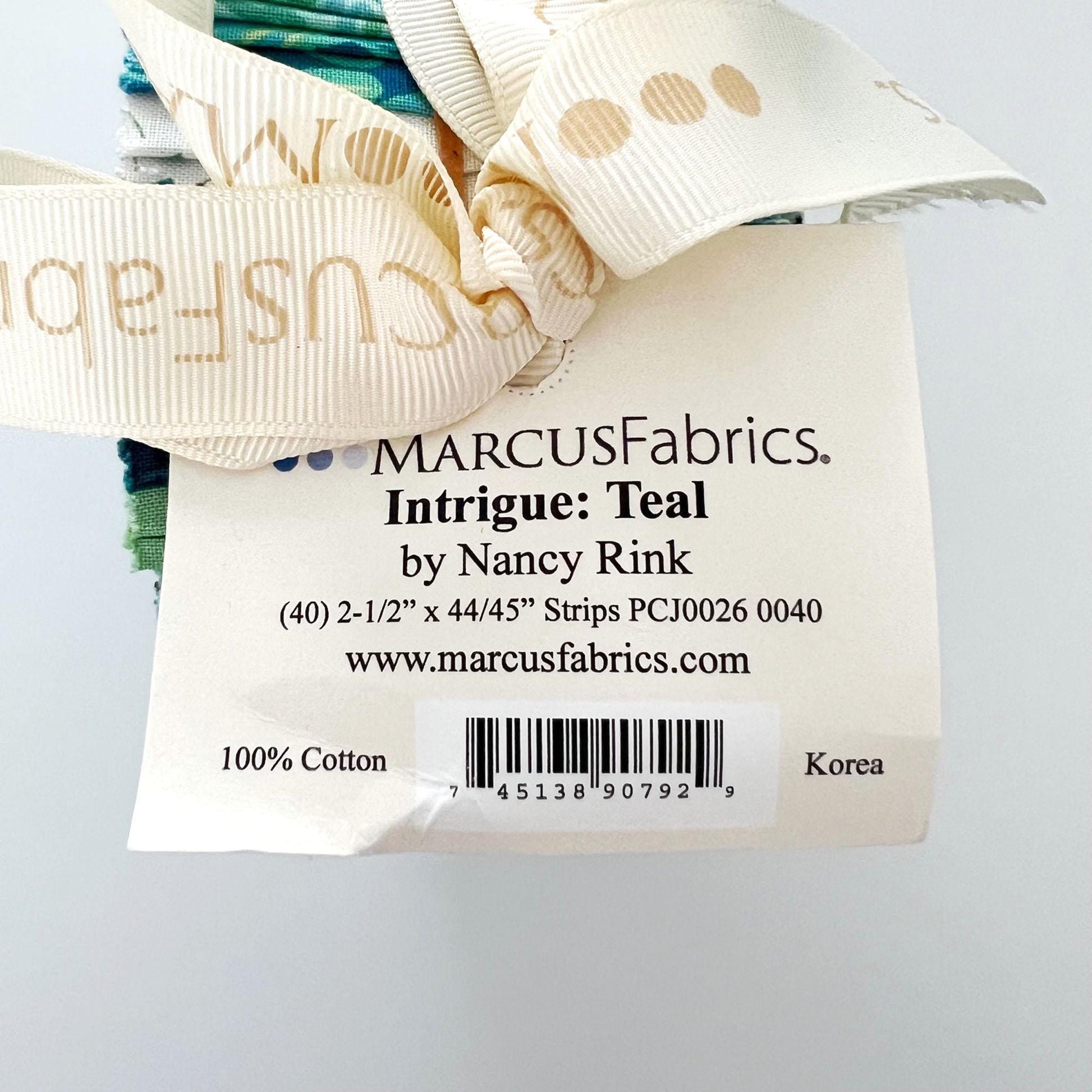 DESTASH Intrigue Teal Strip Roll, Marcus Fabrics PCJ0026 0040, 2.5" Precut Blue Green Teal White Floral Fabric Strips, Nancy Rink