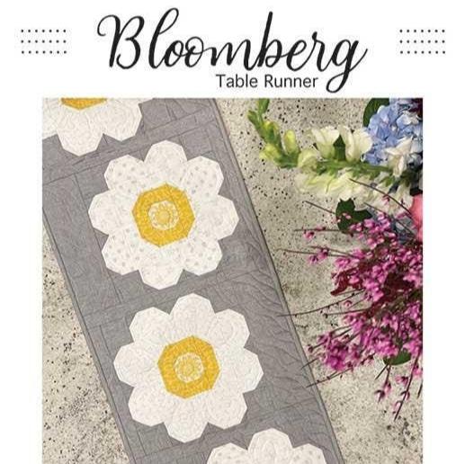 Bloomberg Table Quilt Pattern, Branch and Blume BNB2303, F8 Eighths Yardage Friendly Flower Table Runner Pattern, Chrissy Lux