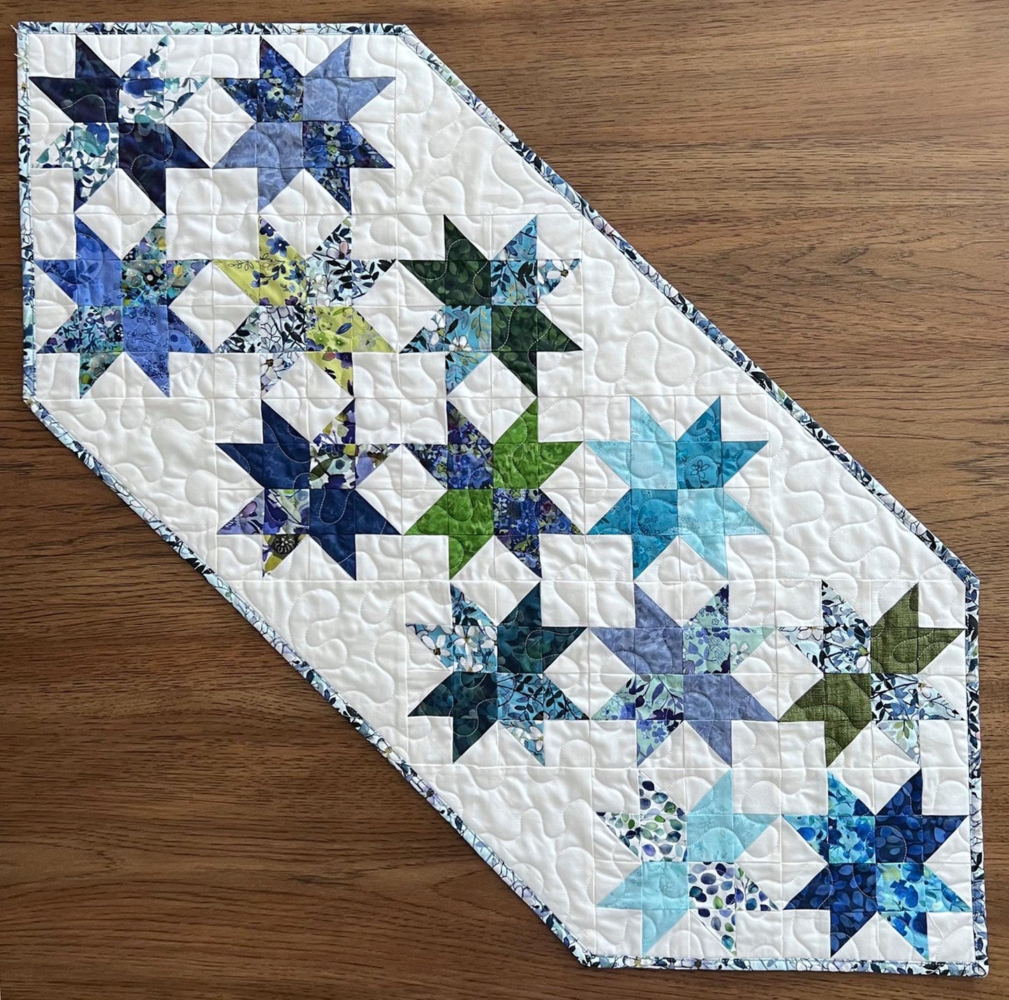 Blue Green Floral Stars on White Quilted Table Runner with Pointed Ends, 17" x 42" Table Quilt, Blue Meadow Table Runner