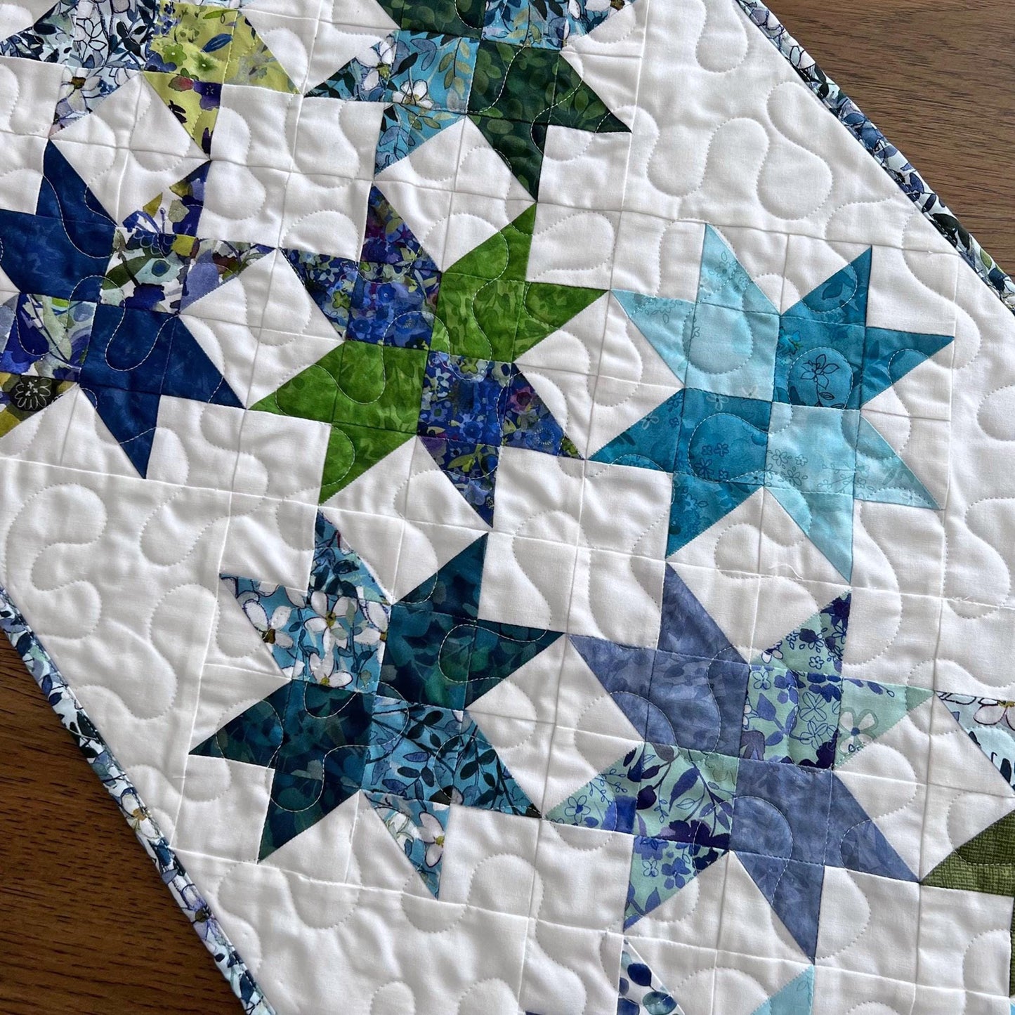 Blue Green Floral Stars on White Quilted Table Runner with Pointed Ends, 17" x 42" Table Quilt, Blue Meadow Table Runner