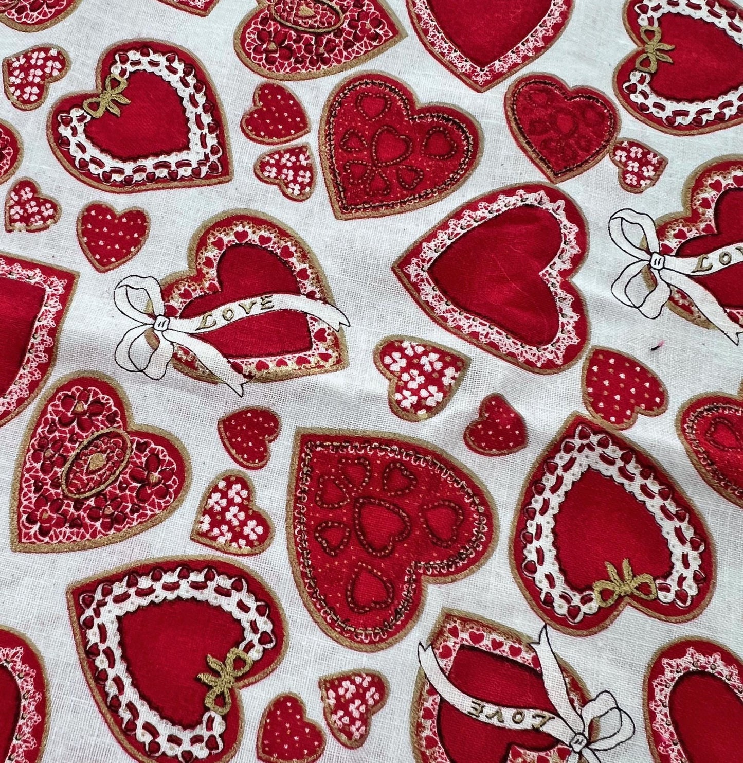 DESTASH 1 Yard Cut of Red Gold Metallic Hearts on White Fabric, Timeless Treasures HEART-CM1185, Valentine's Day Cotton Quilt Fabric