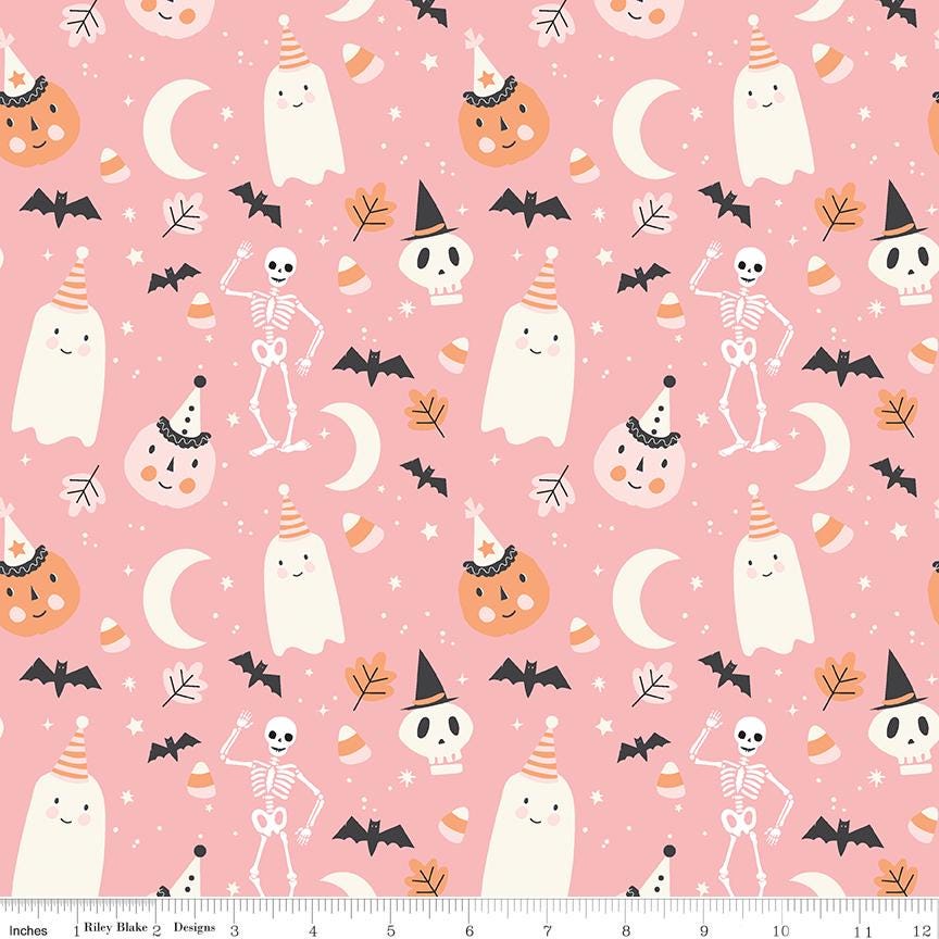 Hey Pumpkin Halloween 5" Stacker, Riley Blake 5-16030-42, 5" Precut Pink Orange Black Halloween Quilt Fabric Squares, My Mind's Eye