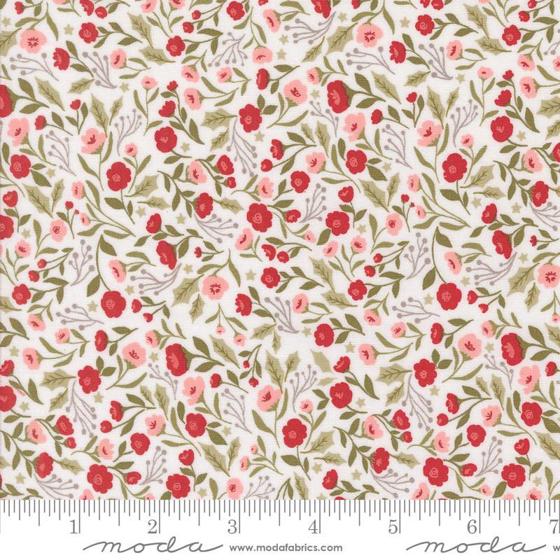 Berry and Pine 32 Fat Quarter Bundle, Moda 5240AB, Floral Christmas Fabric FQ Bundle, 18 x 22 Fabric Cuts, Lella Boutique