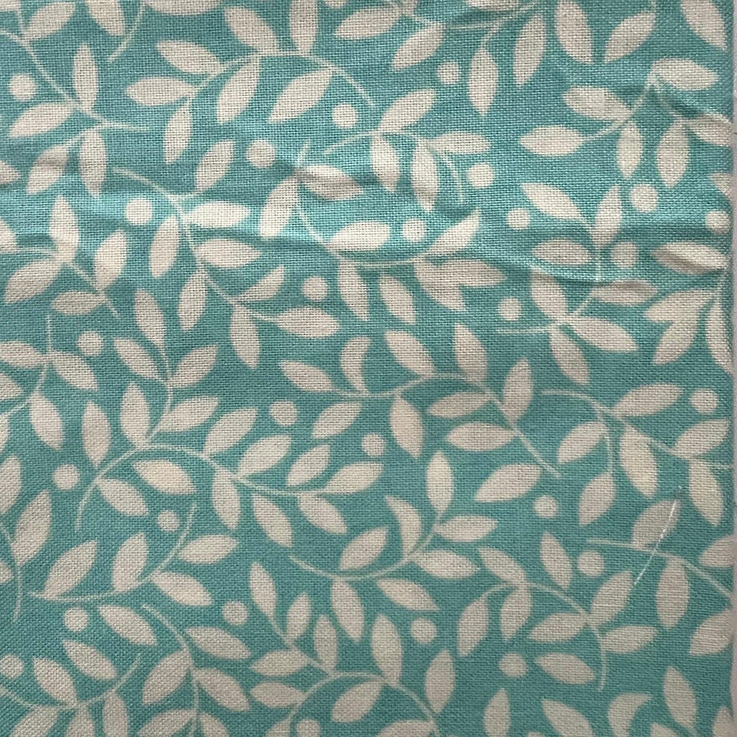 DESTASH Suzette 16 Fat Quarter Bundle, Clotilde 270576, Green Blue Pink Floral Fat Quarters