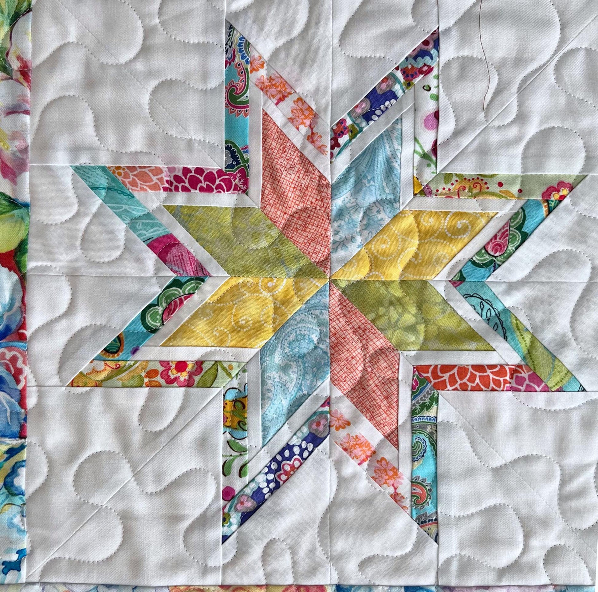 Multicolored Floral Stars Quilted Table Runner, 17" x 40", Moda Gradients Rainbow Colors Floral Table Topper Quilt