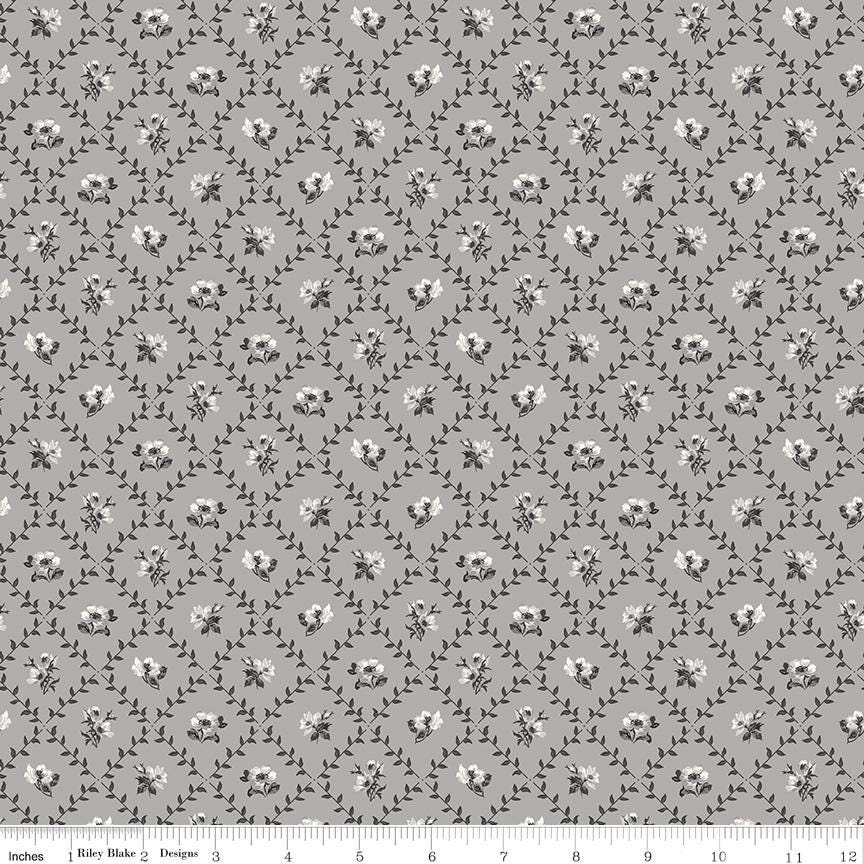 Ink and Ivory 10" Stacker, Riley Blake 10-16910-42, 10" Precut Black Cream Gray Floral Quilt Fabric Squares