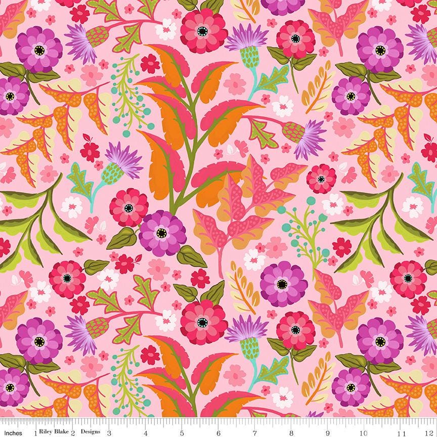 Zinnias 5" Stacker, Riley Blake 5-16690-42, 5" Precut Bright Floral Charm Pack Fabric Squares, Lila Tueller
