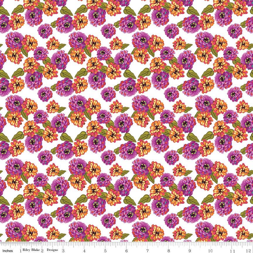 Zinnias 5" Stacker, Riley Blake 5-16690-42, 5" Precut Bright Floral Charm Pack Fabric Squares, Lila Tueller
