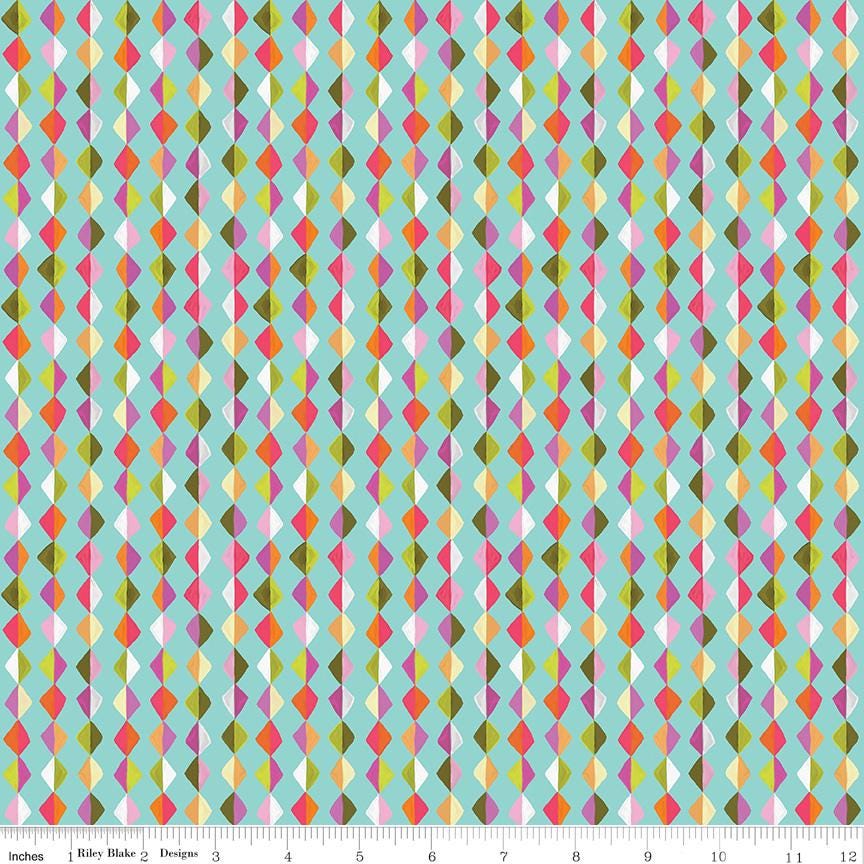 Zinnias 5" Stacker, Riley Blake 5-16690-42, 5" Precut Bright Floral Charm Pack Fabric Squares, Lila Tueller