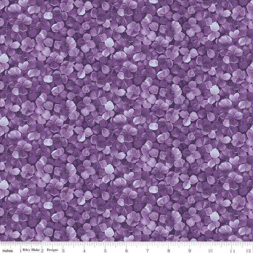 Hydrangeas in the Garden 5" Stacker, Riley Blake 5-16830-42, Precut Spring Floral Quilt Hydrangea Fabric Squares, Jennifer Bosworth