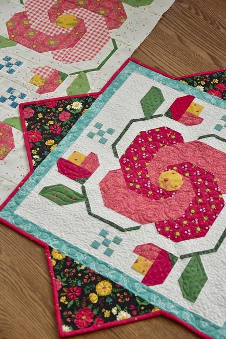 Rose in Bloom Quilt Pattern, Anka's Treasures ANK364, Fat Eighths Quarters Friendly Roses Flowers Table Quilt Pattern
