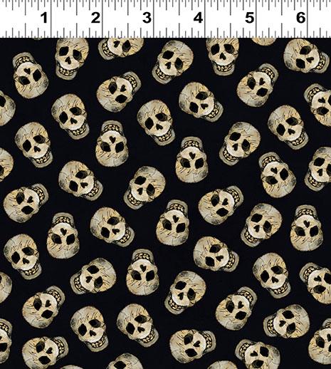 Emerald Hollow 20 Fat Quarters Halloween Fabric Bundle, Clothworks FQ0551, Cotton Halloween Quilt Fabric, Sue Zipkin