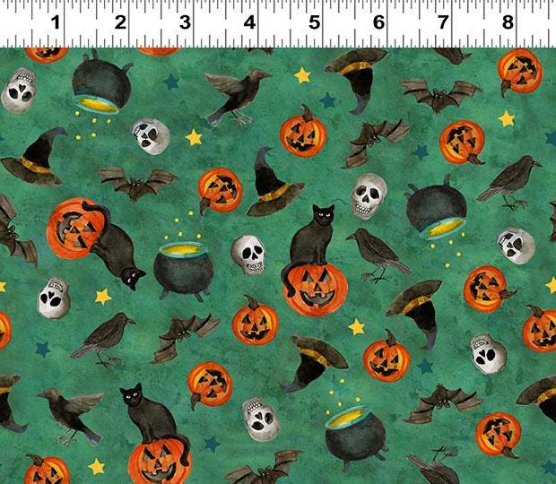 Emerald Hollow 20 Fat Quarters Halloween Fabric Bundle, Clothworks FQ0551, Cotton Halloween Quilt Fabric, Sue Zipkin