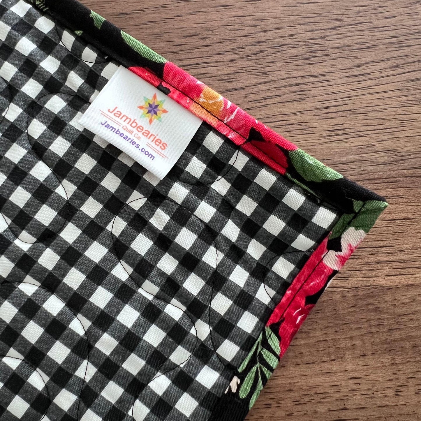 Christmas Quilted Table Runner, 18.5" x 37", Handmade Charming Christmas Twister Table Runner Quilt