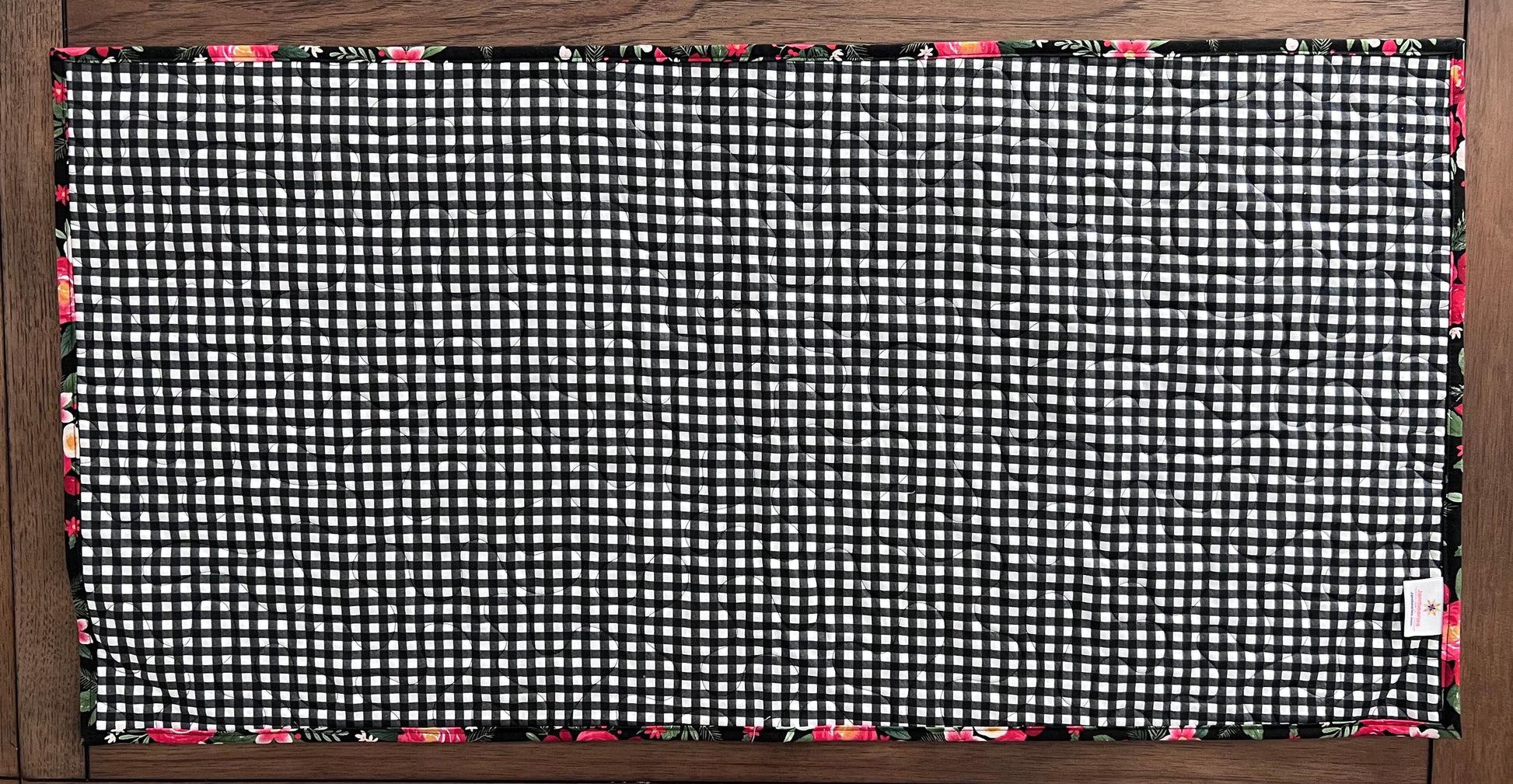 Christmas Quilted Table Runner, 18.5" x 37", Handmade Charming Christmas Twister Table Runner Quilt