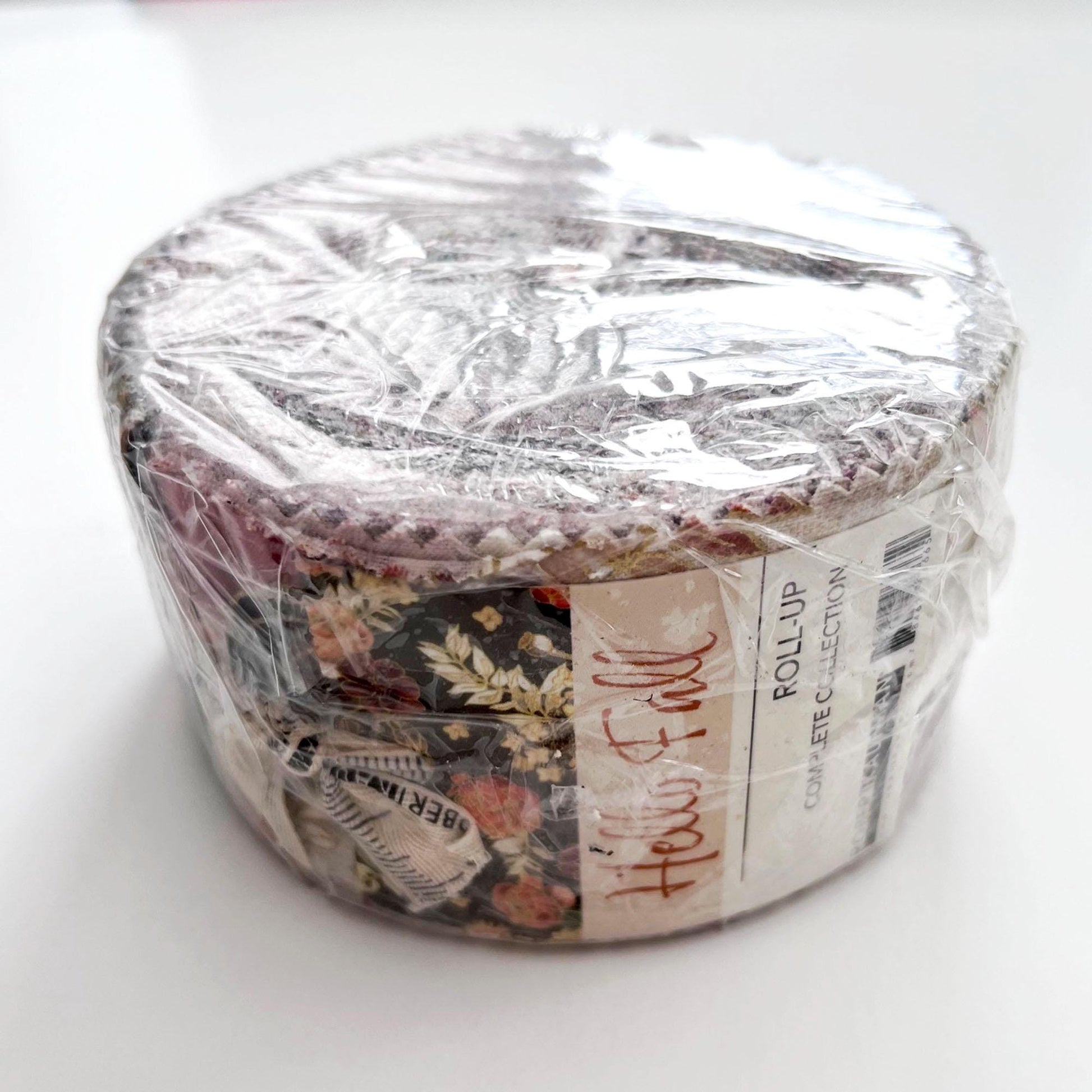 Hello Fall 2.5" Roll Up, Robert Kaufman RU-1392-40, 2.5" Precut Autumn Fall Floral Fabric Strip Roll, Autumn Floral Jelly Roll