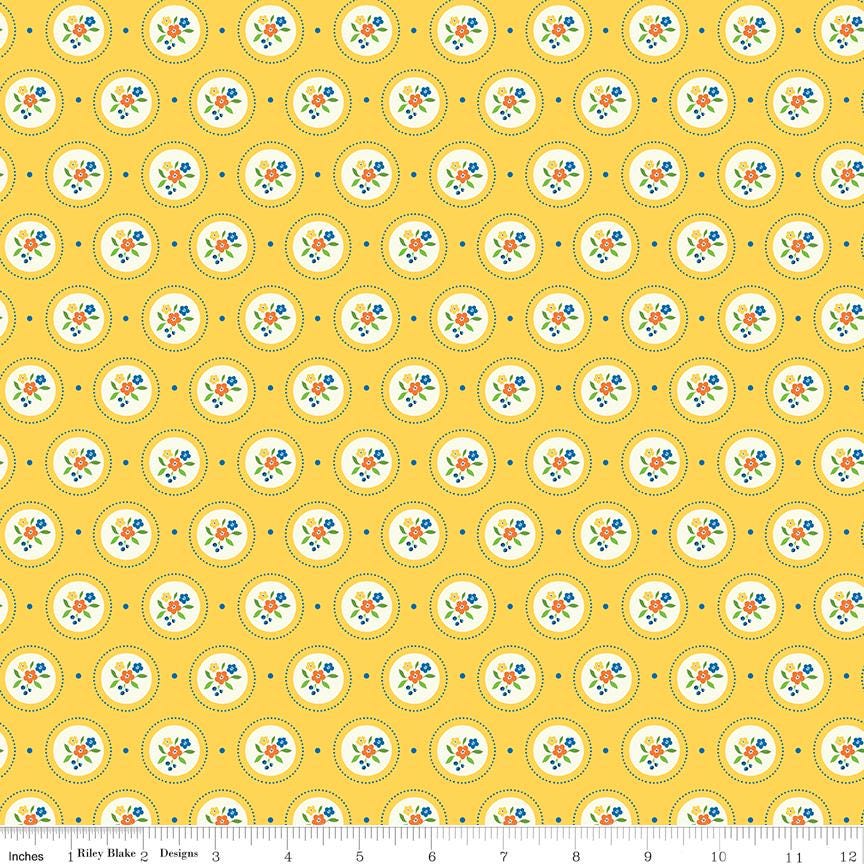 Summer's in Town 5" Stacker, Riley Blake 5-17530-42, 5" Precut Bright Summer Floral Charm Pack Fabric Squares, Sandy Gervais
