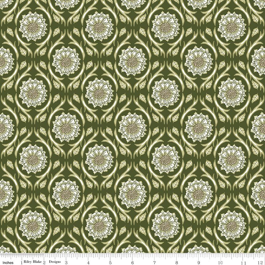 Tangled Garden 21 Fat Quarter Bundle, Riley Blake FQ-18020-21, Precut 18 x 22 Floral Fabric in Pink Red Green Black, Diane Labombarbe