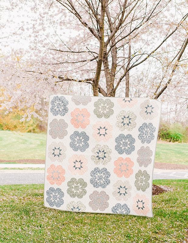 Star Bloom Quilt Pattern, Kiley's Quilt Room KQR120, Fat Quarter FQ Friendly Flower Throw Twin Bed Quilt Pattern